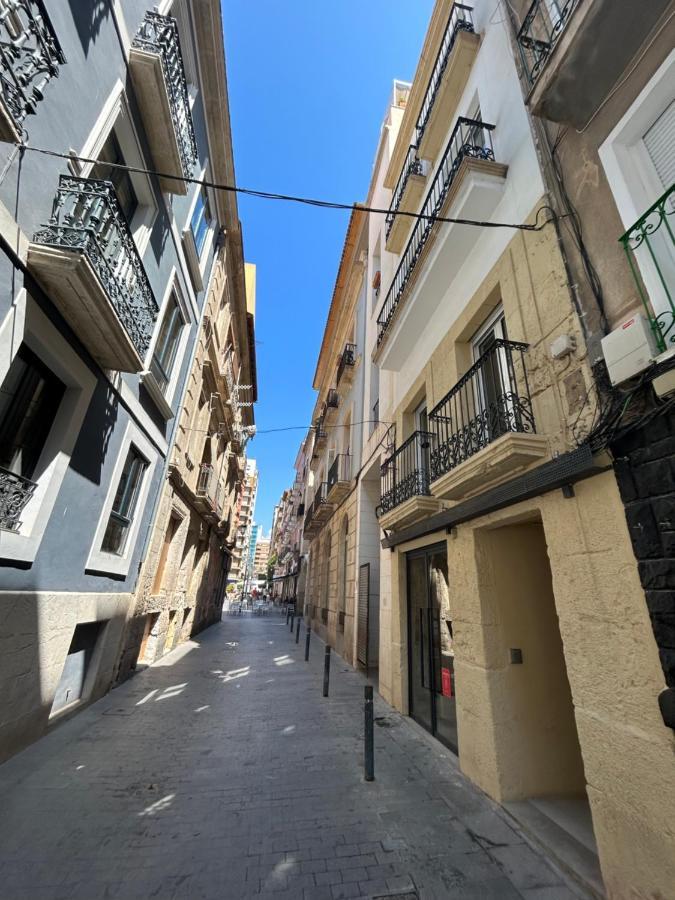 Apartamentos Bh Suites Alicante Esterno foto